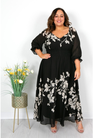 Sweetheart Neck Maxi Dress in Black & Ecru