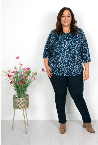 Button Down Top in Navy & Blue