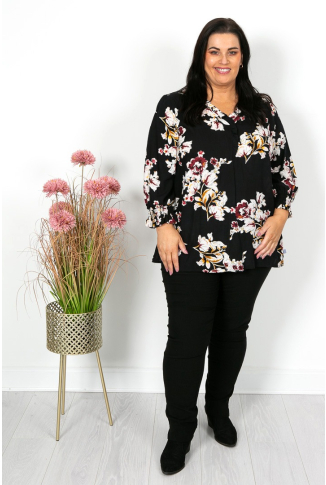Black & Ivory Floral Top